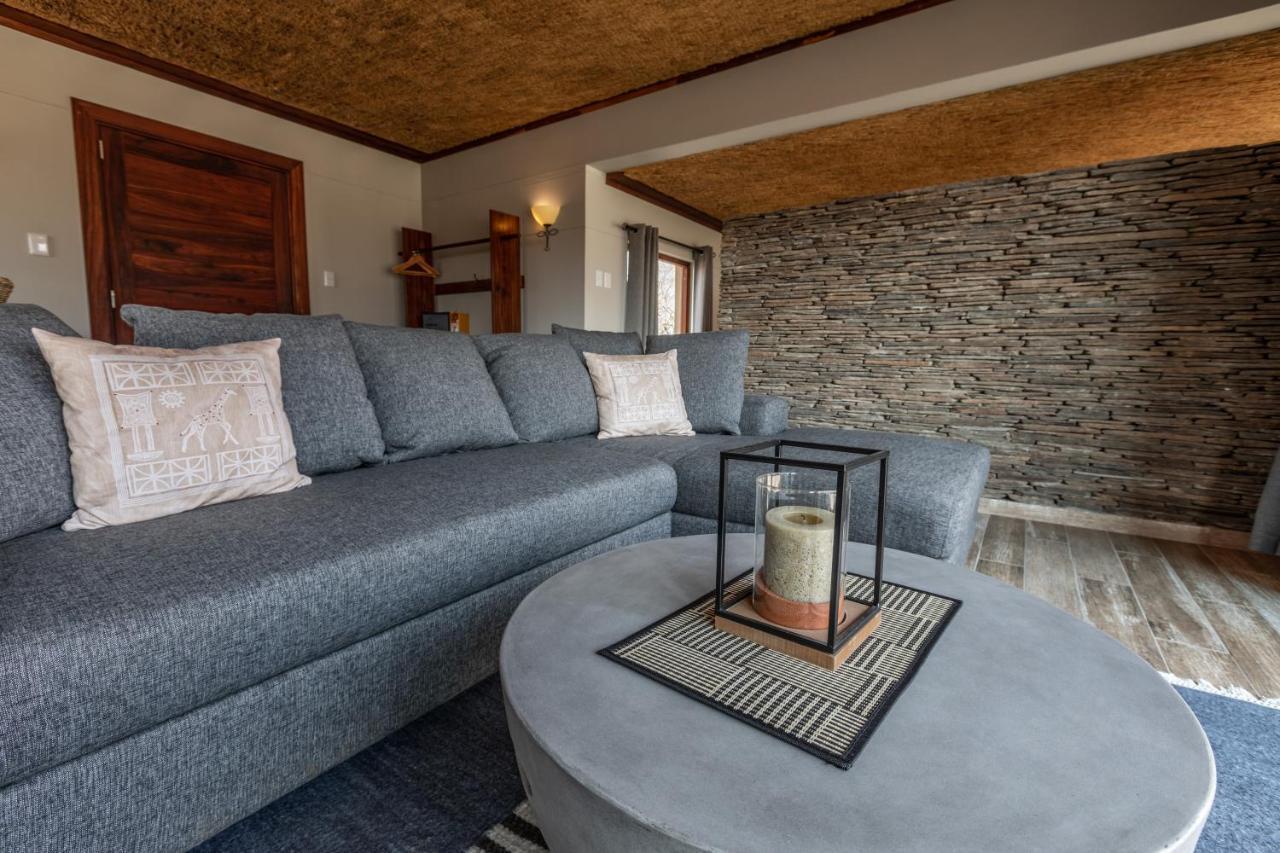 Hohenstein Lodge Usakos エクステリア 写真