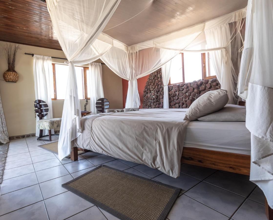 Hohenstein Lodge Usakos エクステリア 写真